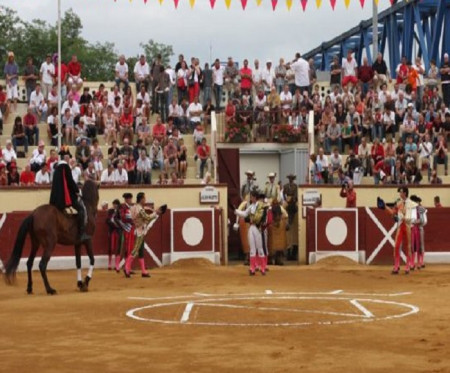 Orthez (Francia): Juan de Castilla Firme, Valiente y Soñador